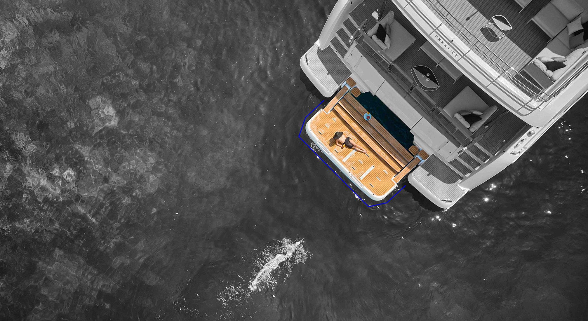 <p>Negli ultimi dieci anni, il <strong>mercato dei catamarani&nbsp;</strong>ha registrato una crescita notevole, trasformandosi in un settore dinamico e in continua evoluzione. Questo interesse crescente verso i catamarani è dovuto a diverse caratteristiche distintive che li rendono particolarmente attraenti per gli appassionati della nautica. Tra queste, spiccano la maggiore vivibilità, l'ampio spazio disponibile, l'elevata stabilità in ogni fase di navigazione, la velocità di crociera, l'efficienza e un rapporto qualità-prezzo vantaggioso.</p>